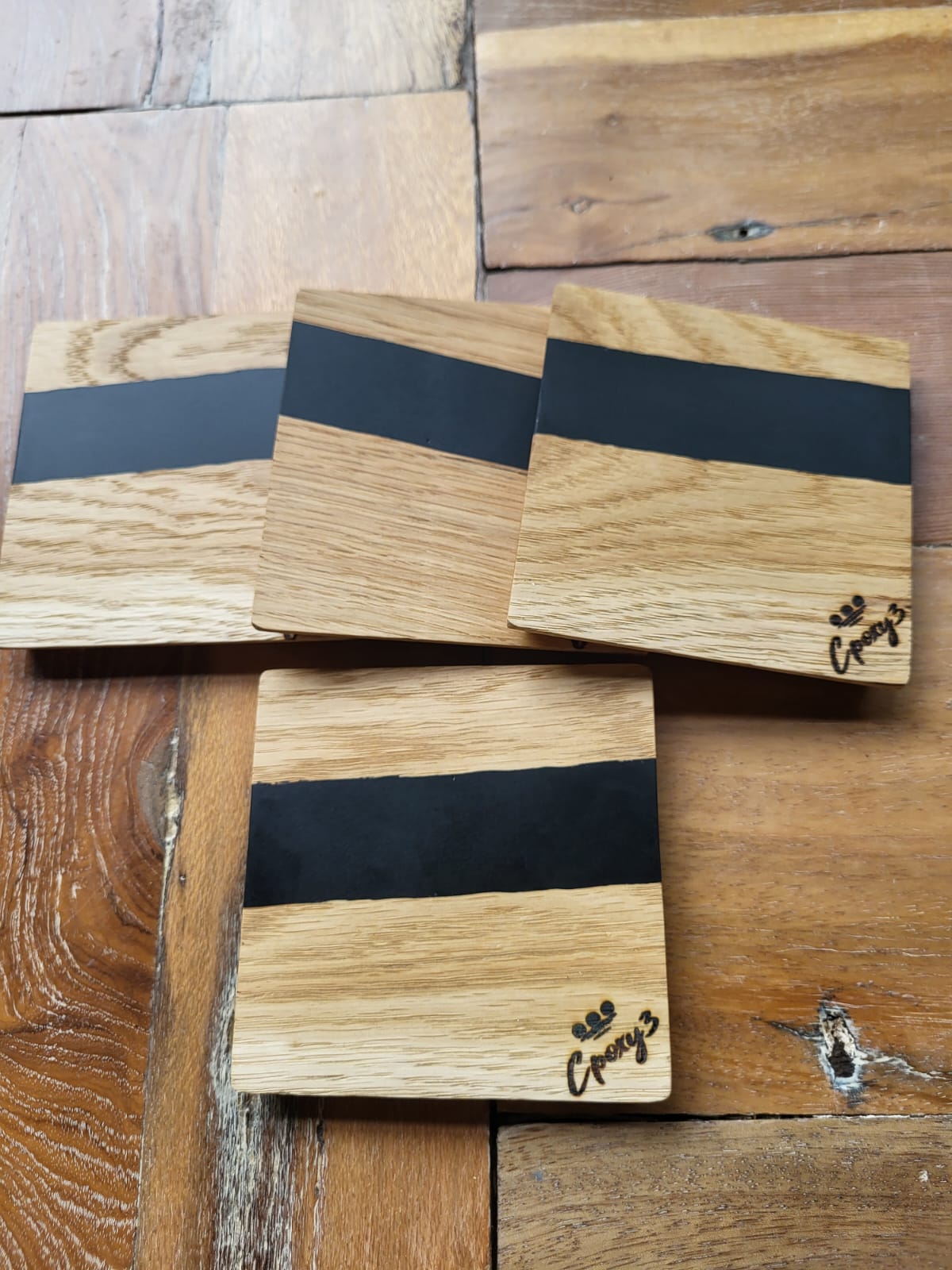 ⚫ Set Black Minimal – Posavasos en resina negra
